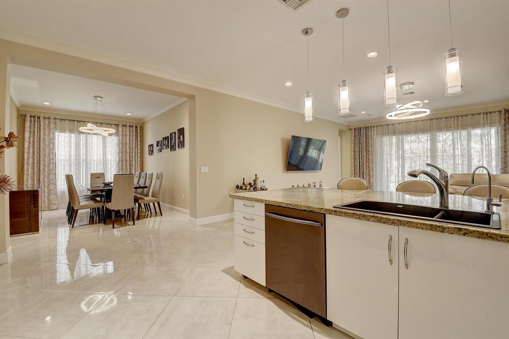 TRAILS AT CANYON - Residential