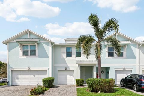 303 SE Halifax Lane Stuart FL 34994