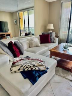 GABRIEL TOWERS CONDO - Residential