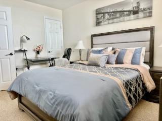 GABRIEL TOWERS CONDO - Residential