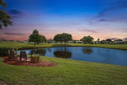 A home in Port St Lucie