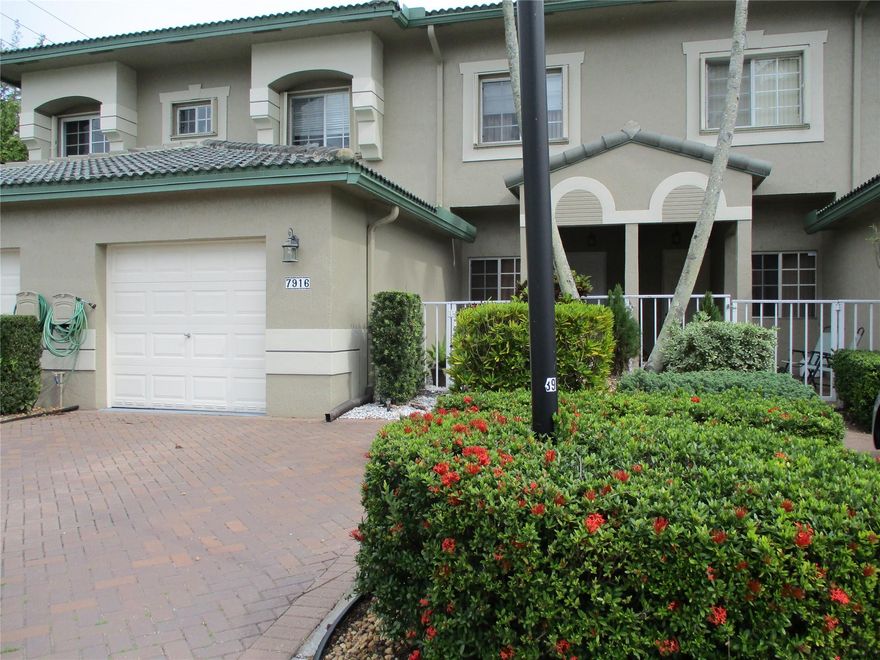 Absolutely stunning totally redone kitchen and baths, granite counters in kitchen. Highly sought after Exeter neighborhood in 24 hour guard gated community. A/C only 1 year old. Shows like a model. Bring your fussiest buyer it will sell itself. Amenities galore including clubhouse with state of the art fitness center and classes, bus service, heated hot tub, pickelball, and so much more. Deed to clubhouse paid in full. Association says 55+. Minimum 650 credit score, minimum 35K income, no rentals first 2 years.