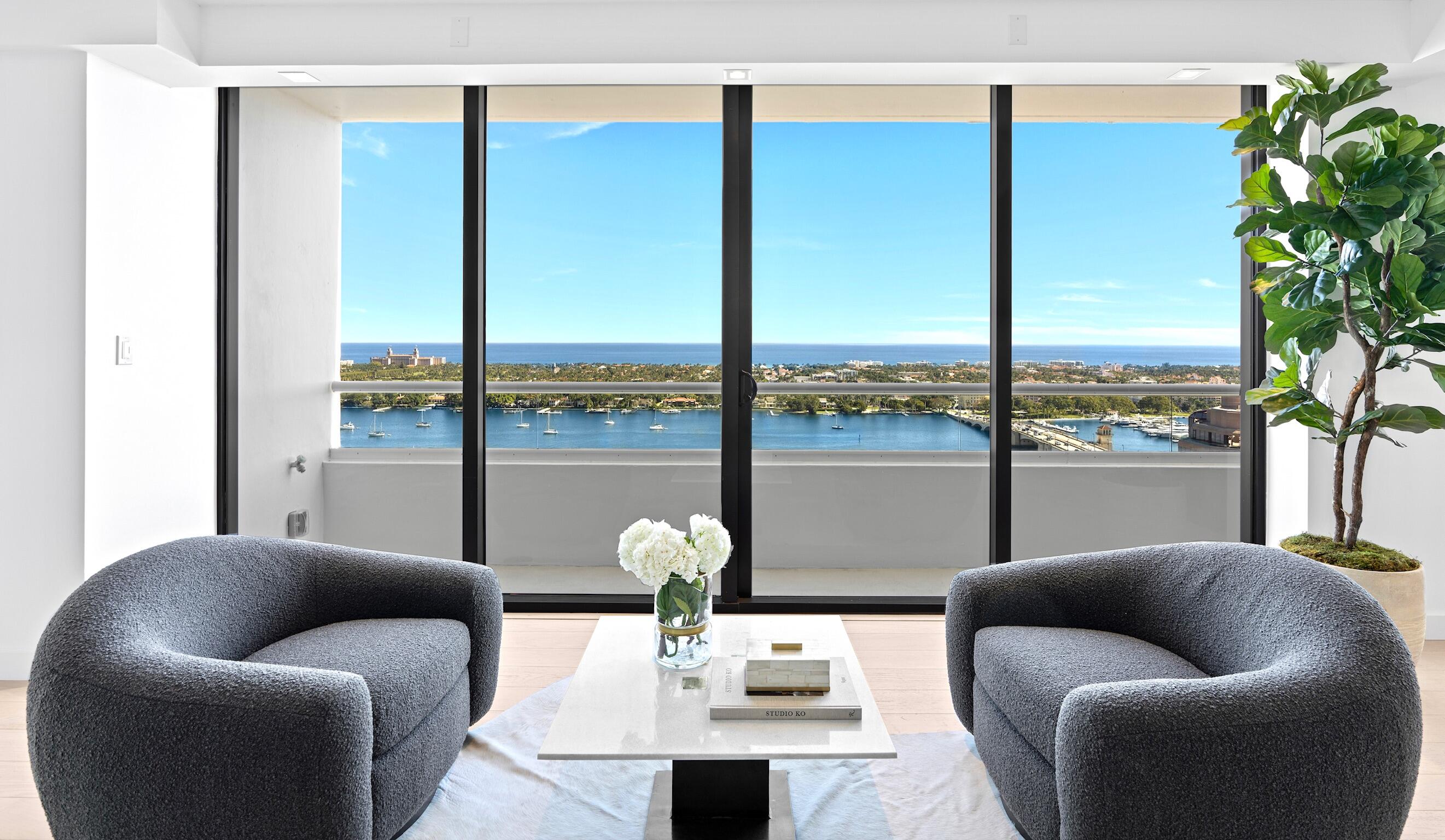 The Plaza of the Palm Bea - Residential