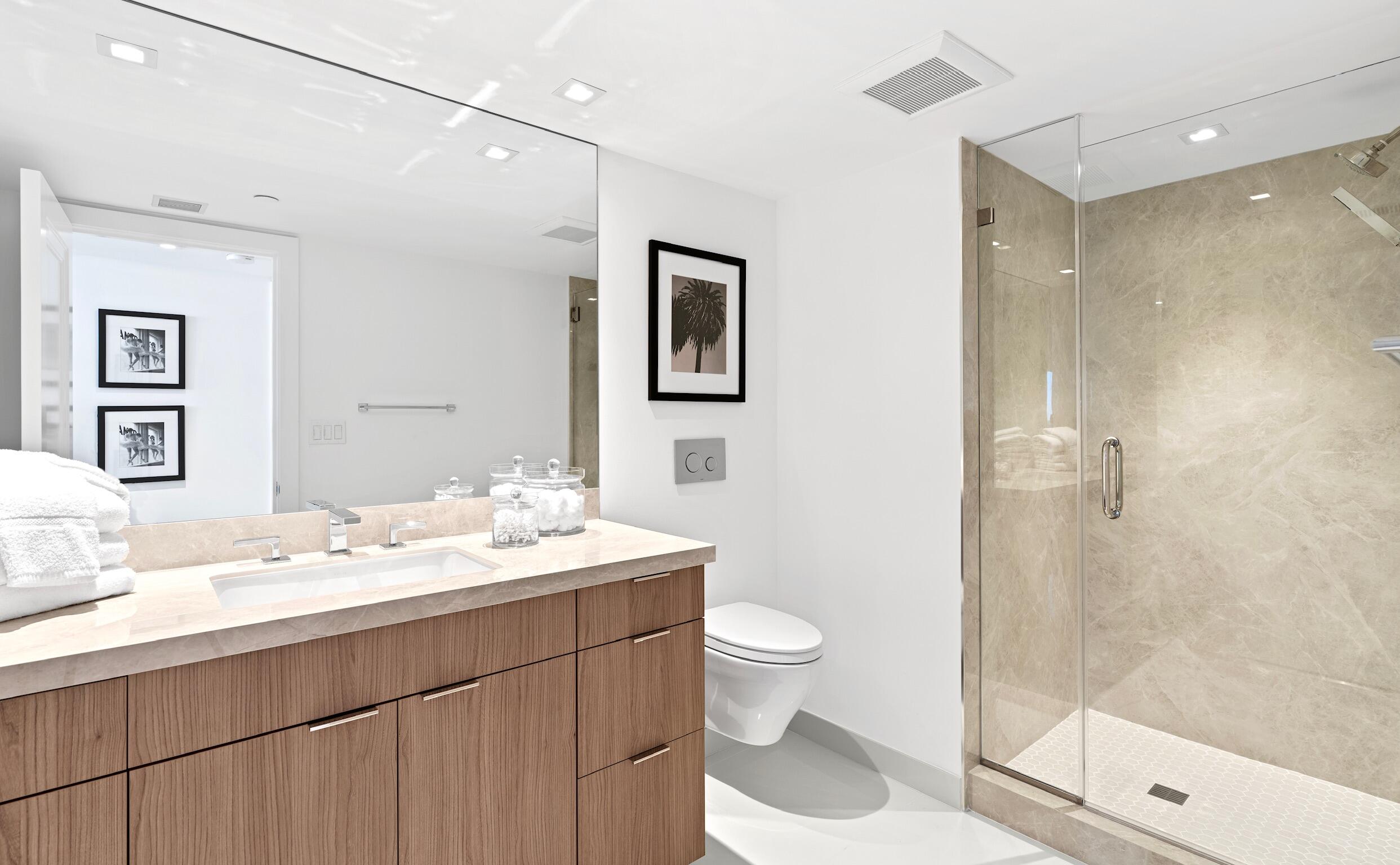 The Plaza of the Palm Bea - Residential