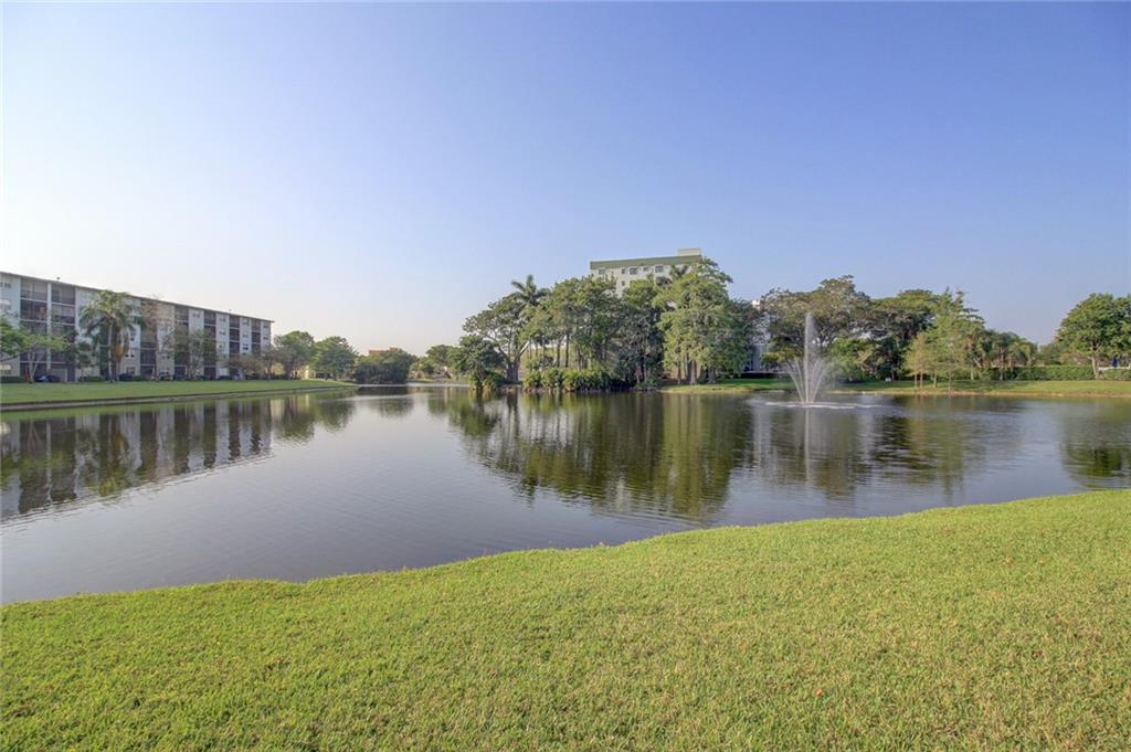 Cypress Bend - Residential