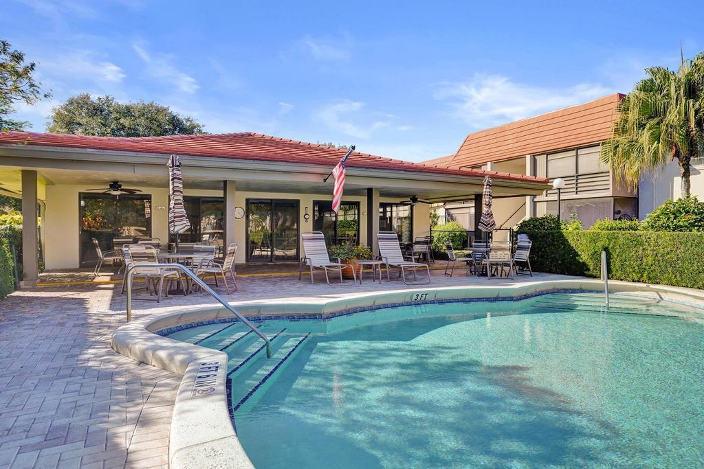 BOCA LINDA CONDO - Residential