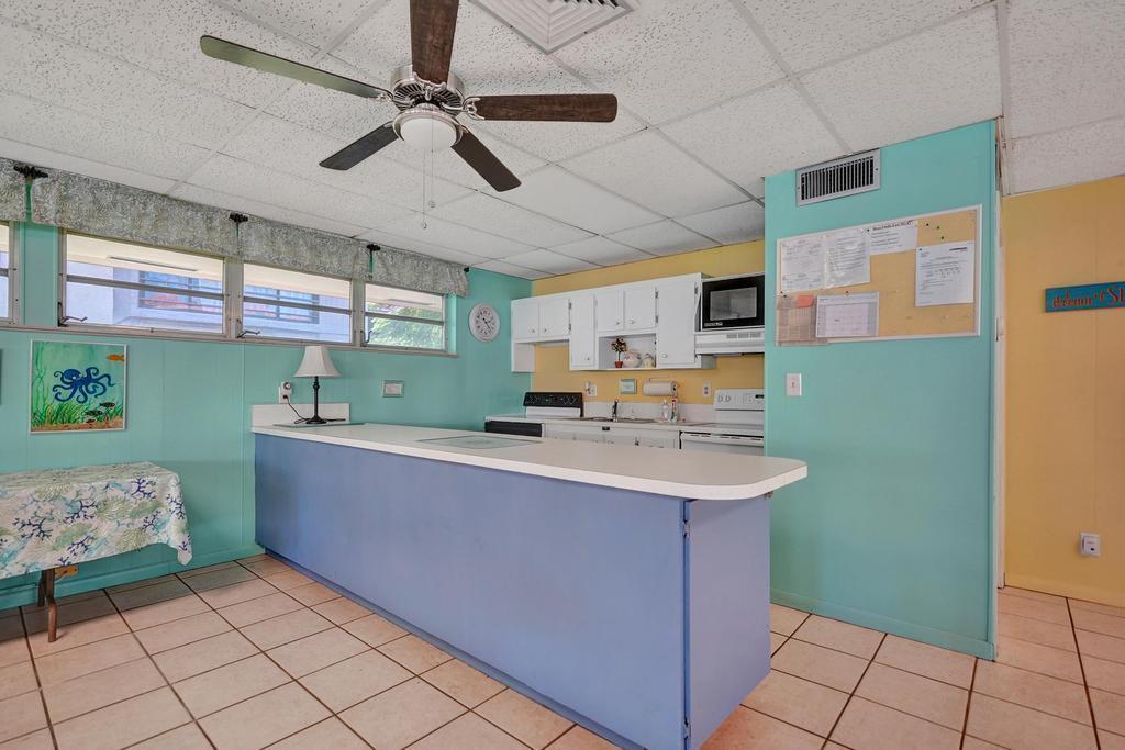 BOCA LINDA CONDO - Residential