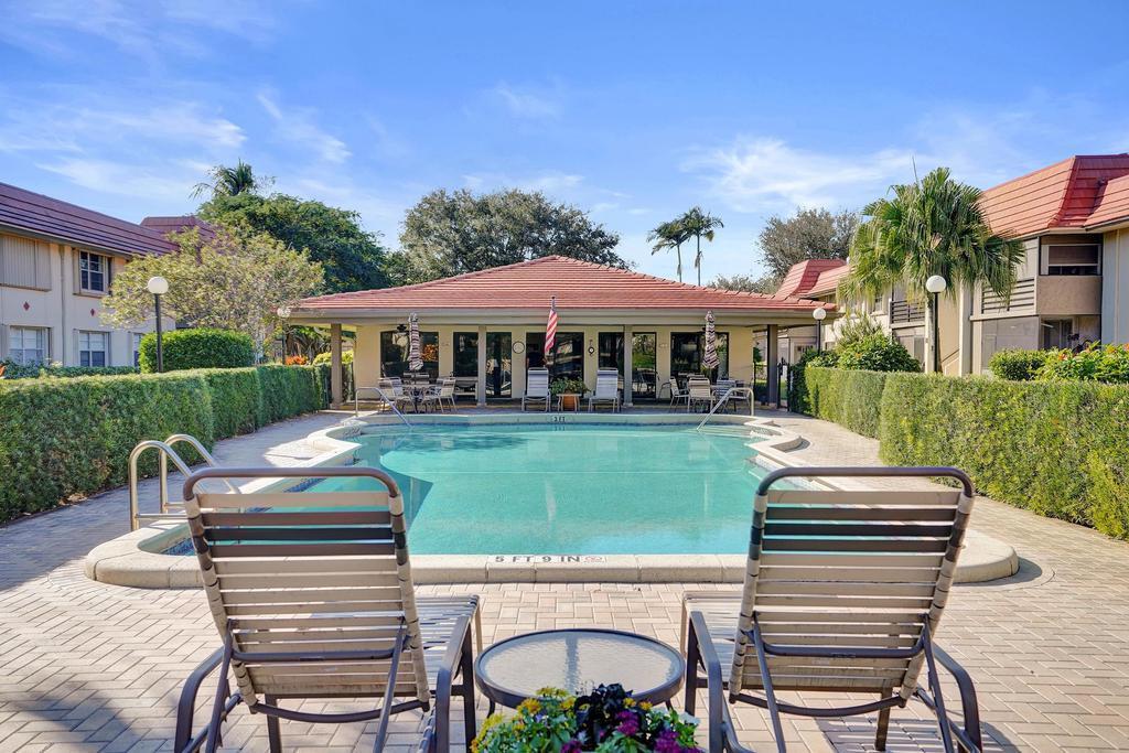 BOCA LINDA CONDO - Residential