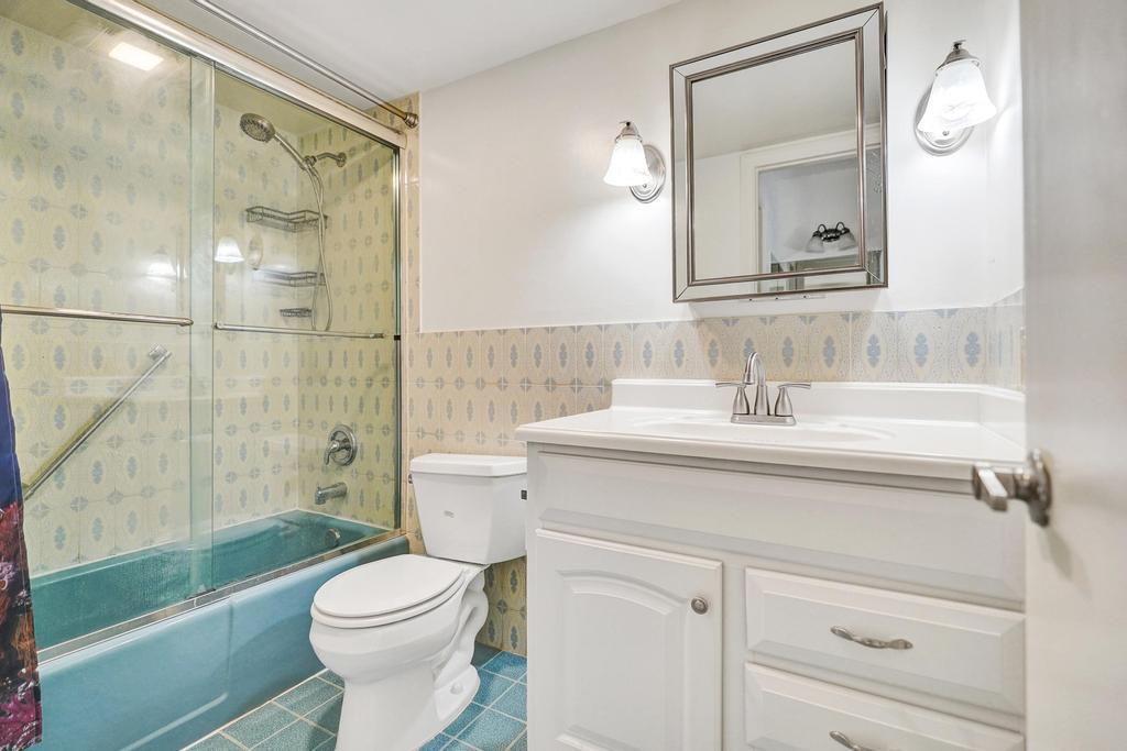 BOCA LINDA CONDO - Residential