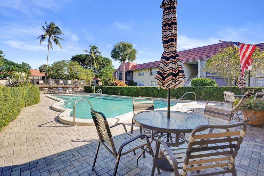 BOCA LINDA CONDO - Residential