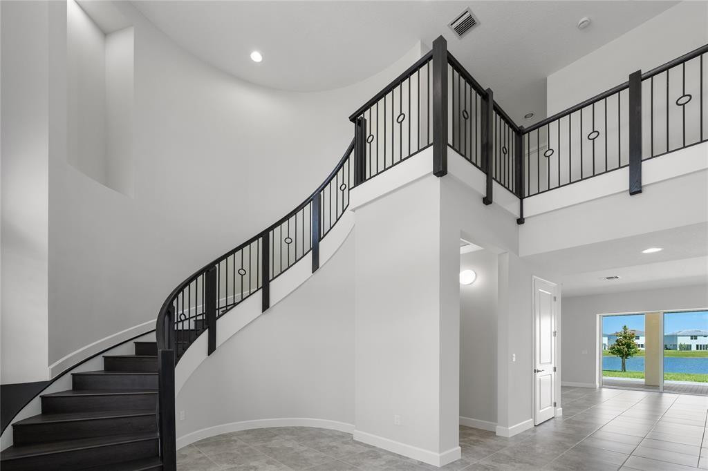 ORCHARDS OF WESTLAKE - Residential Lease