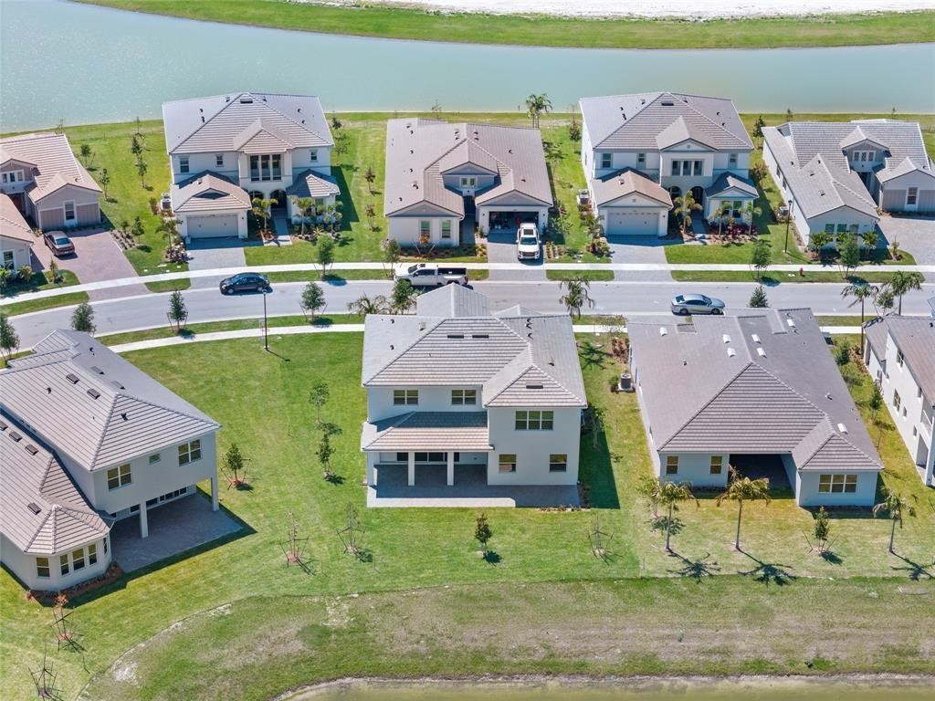 ORCHARDS OF WESTLAKE - Residential Lease