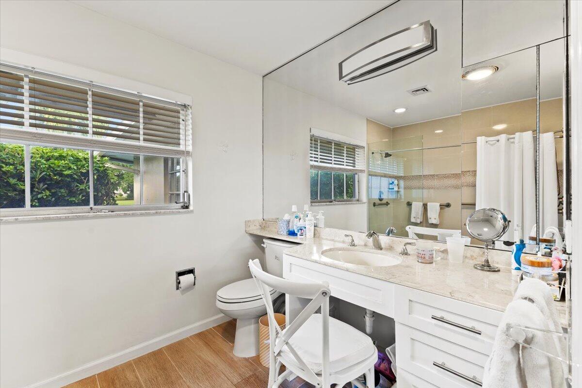 RIO VISTA VILLAS - Residential