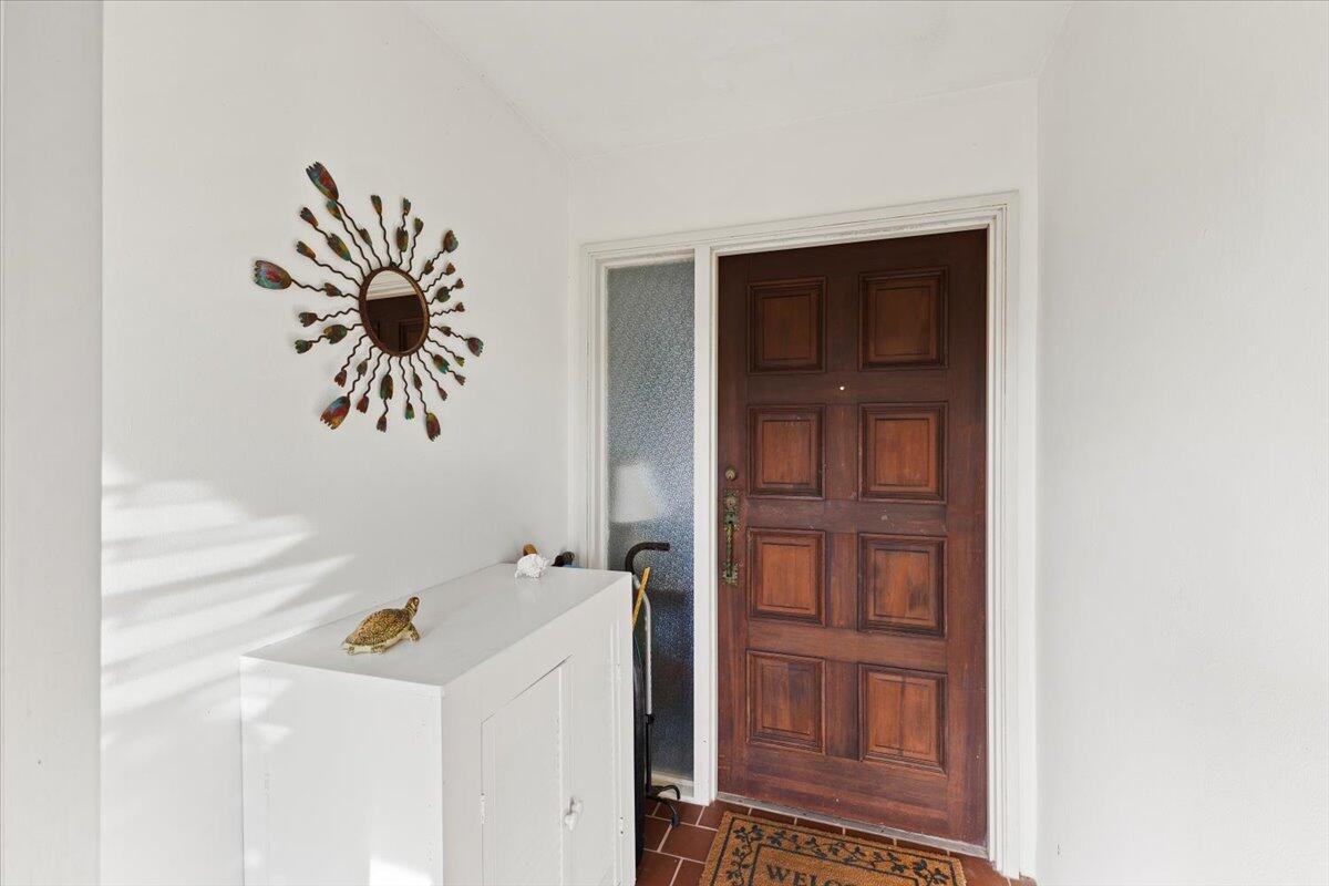 233 Rio Vista Circle 233, Atlantis, FL, 33462/$799,000 4 233 Rio Vista Circle 233