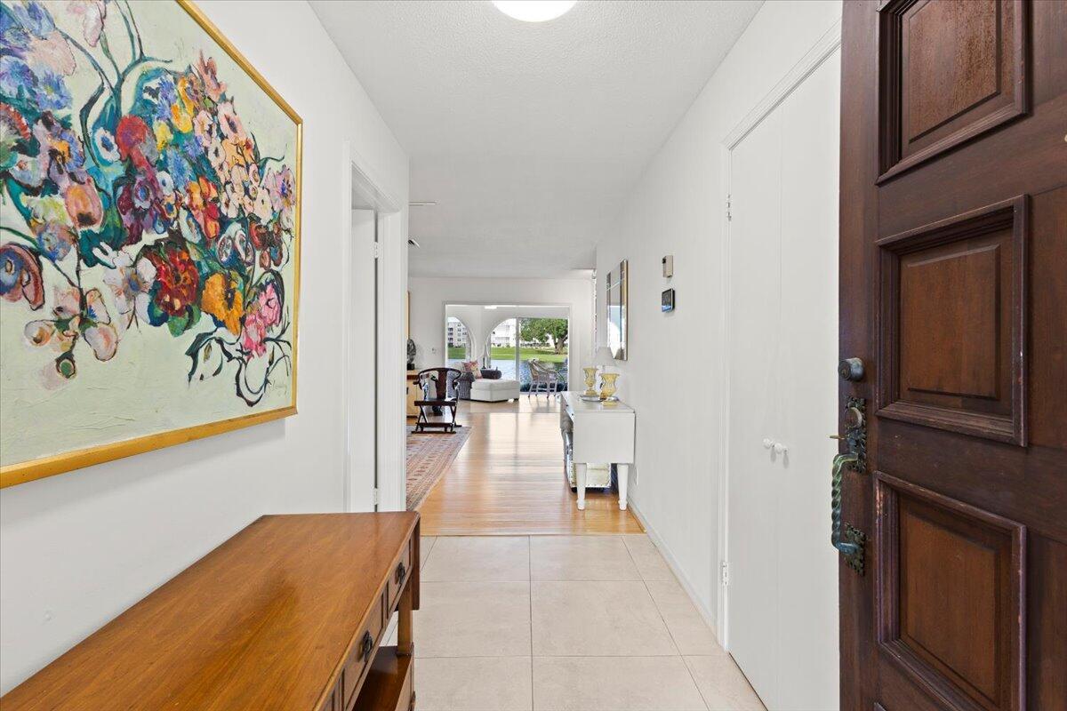 233 Rio Vista Circle 233