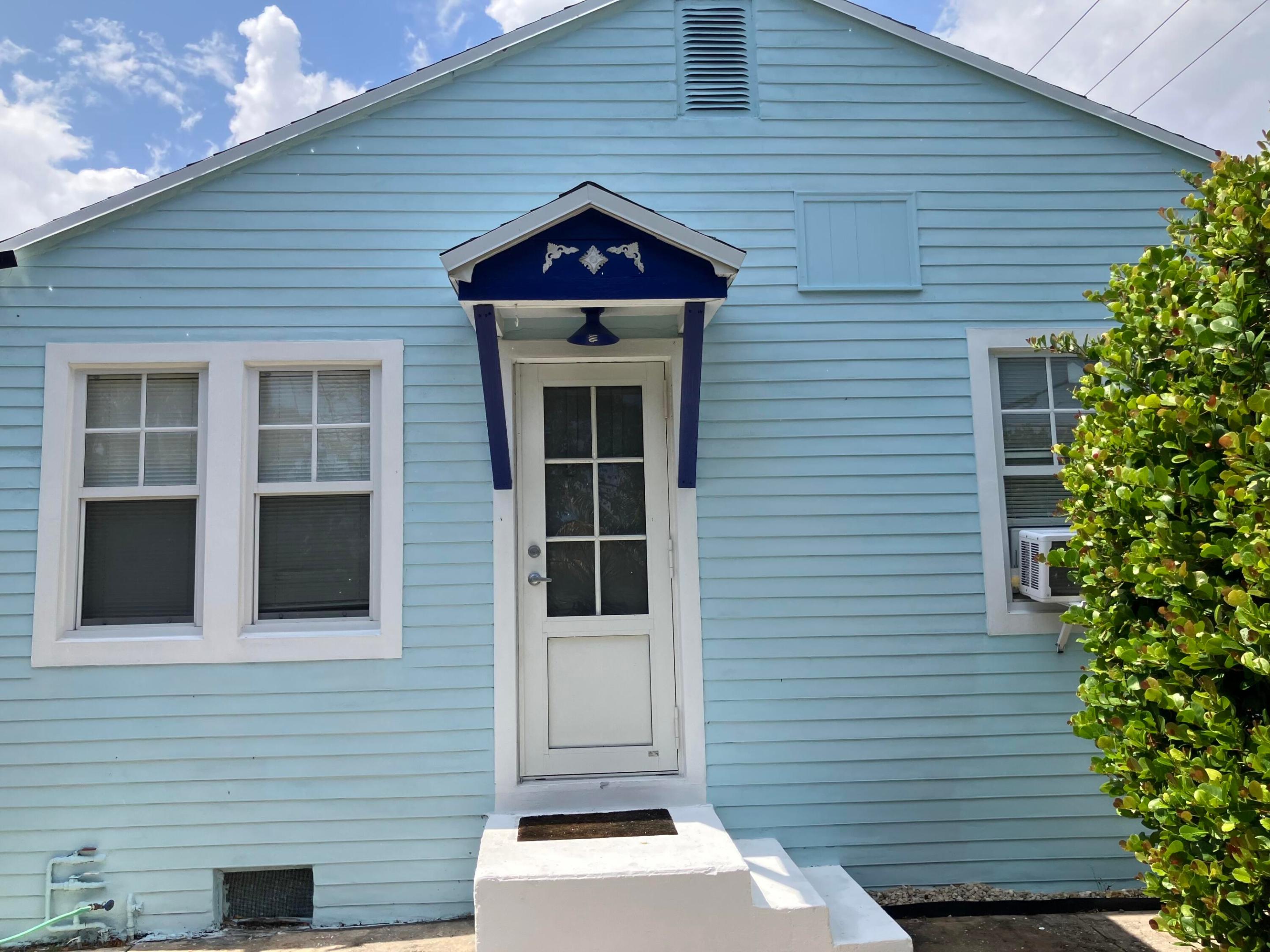 LAKE WORTH TOWN OF - Residential Lease