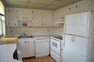 KINGS POINT FLANDERS COND - Residential