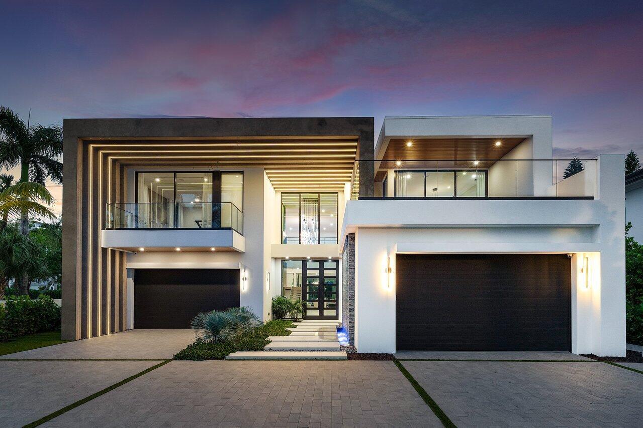 217 Thatch Palm Drive