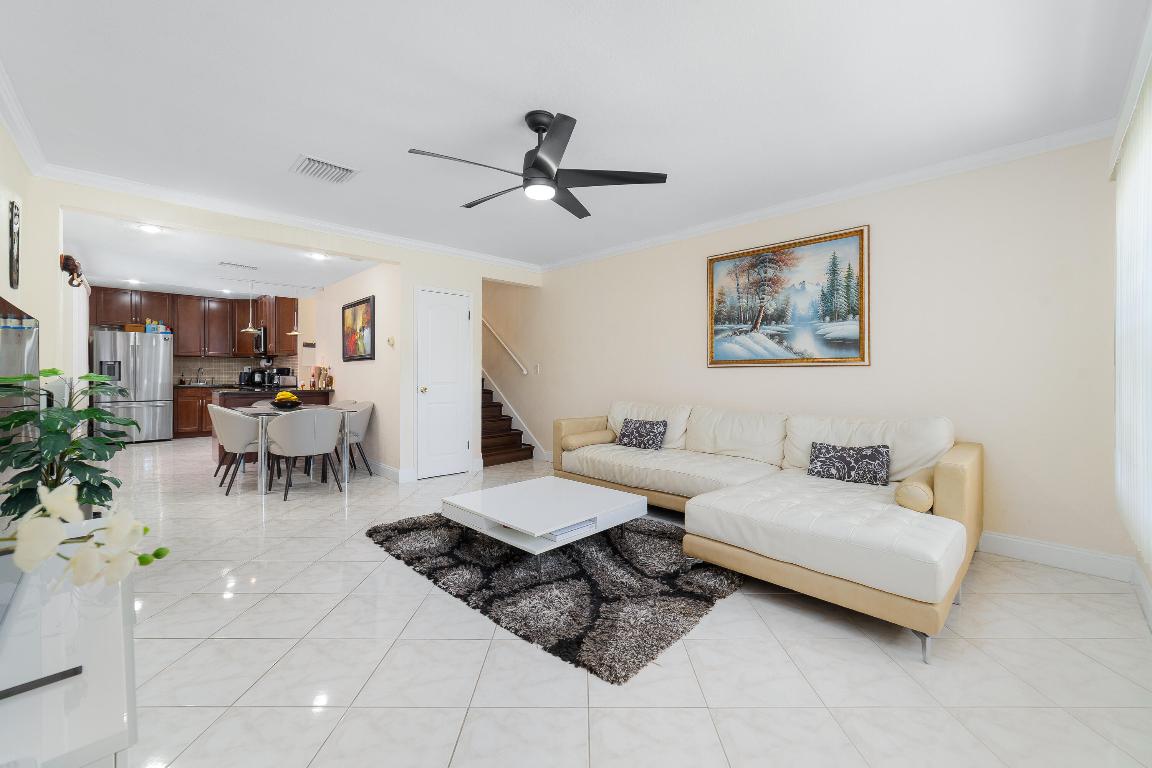 CORAL RIDGE LANDINGS CONDO - Residential