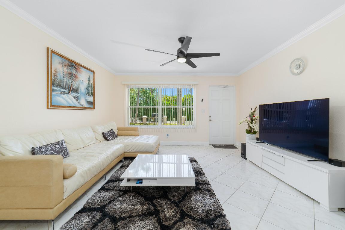 CORAL RIDGE LANDINGS CONDO - Residential
