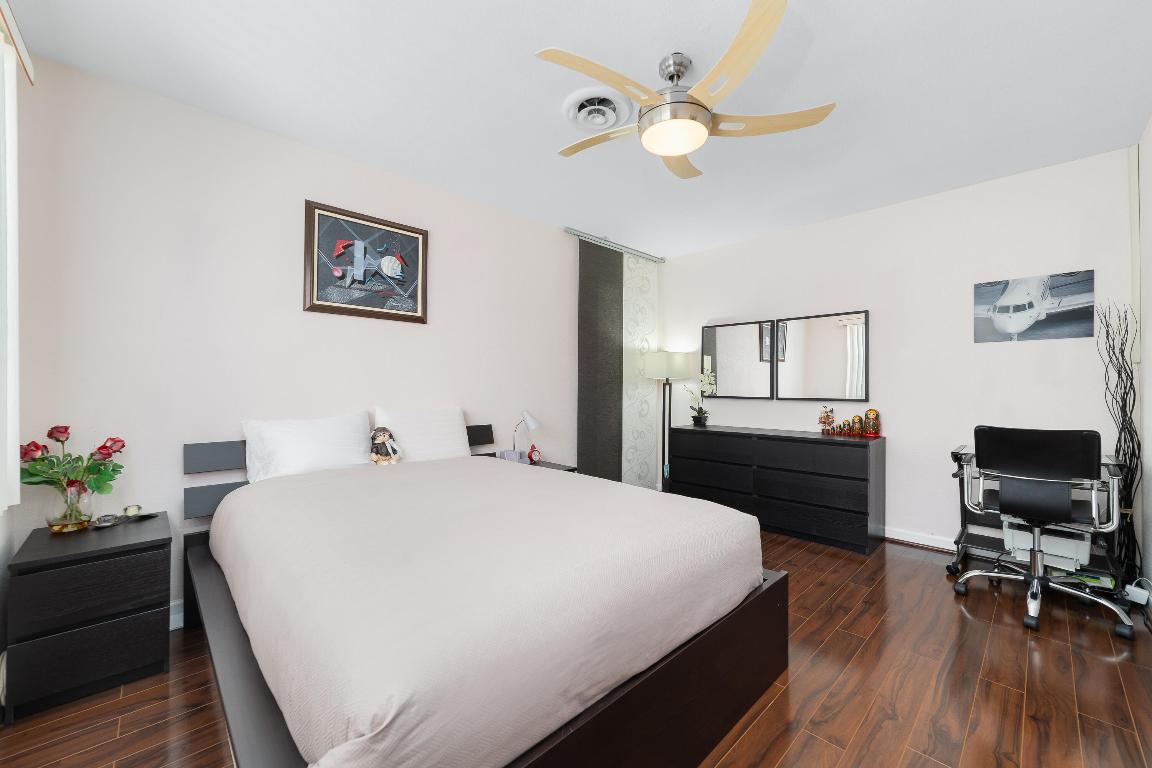 CORAL RIDGE LANDINGS CONDO - Residential