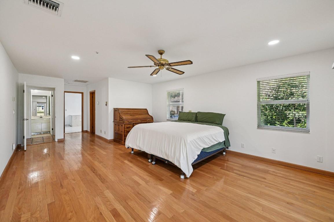 PINEWOOD GROVE OF WELLINGTON - Residential