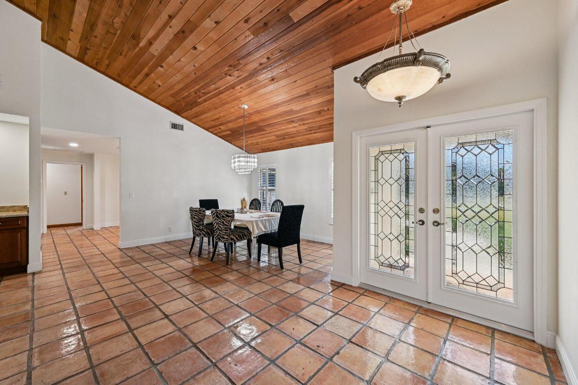 PINEWOOD GROVE OF WELLINGTON - Residential