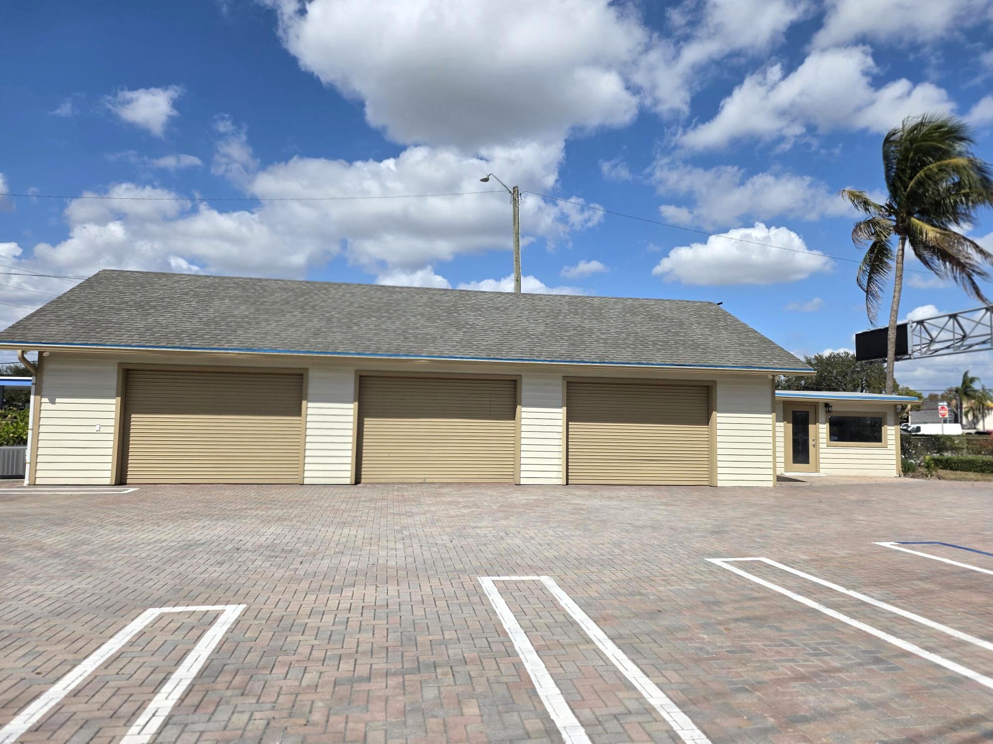 View photos, virtual tours, details... 1710 W Atlantic Avenue