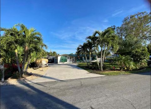 815 SE Stafford Drive Stuart FL 34996