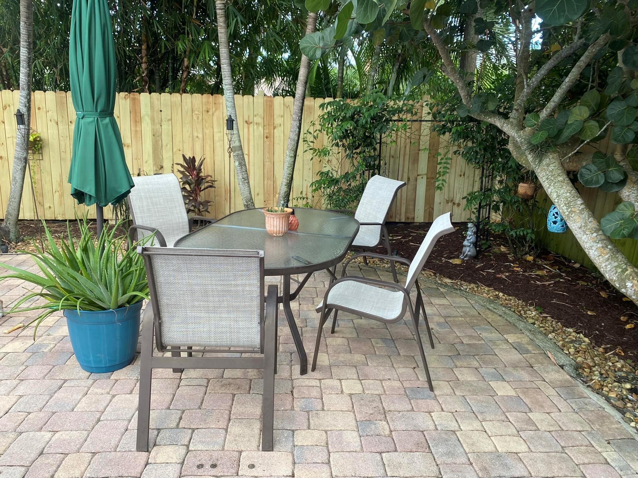 KRUEGER ESTATES - Residential