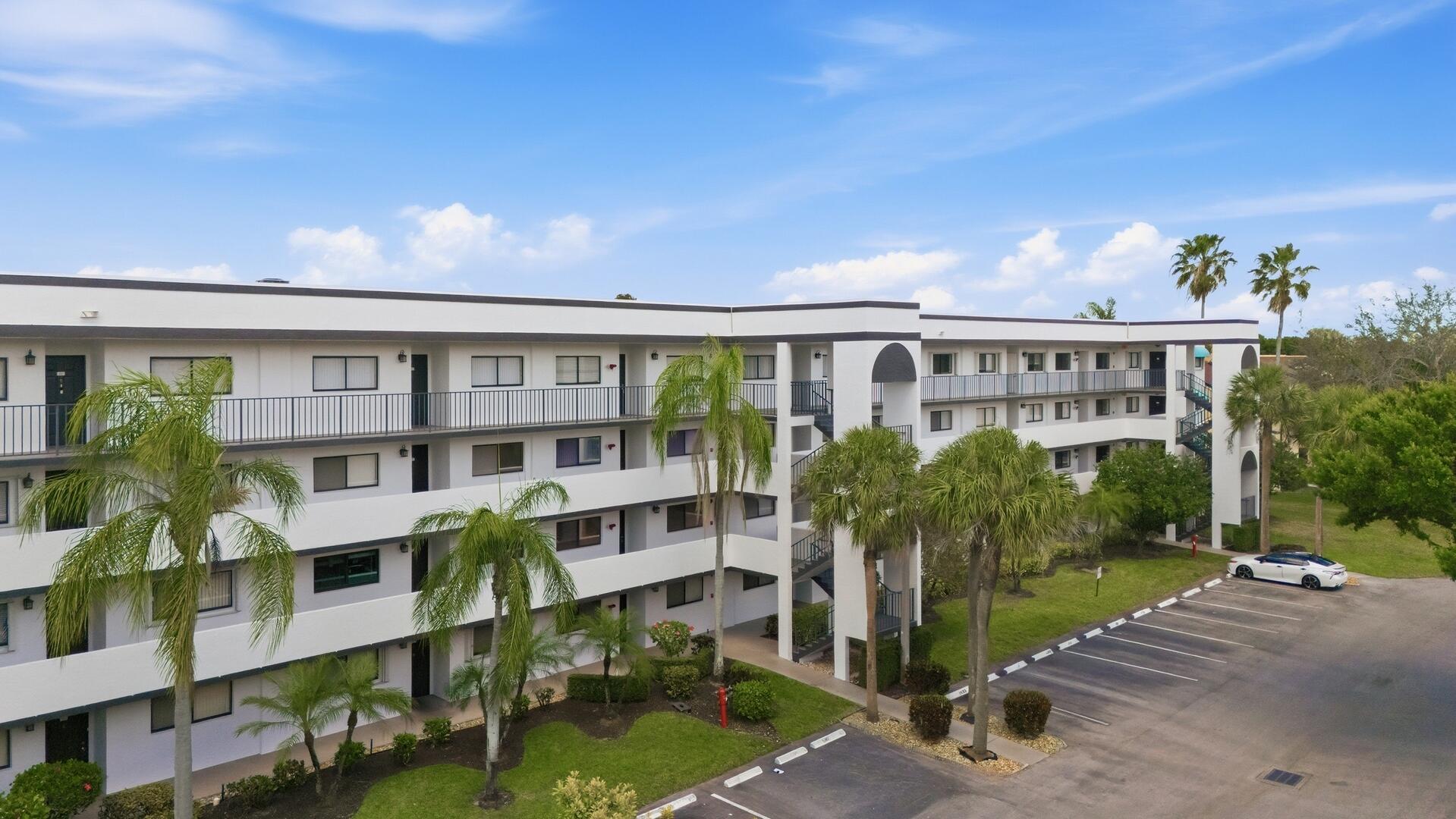 FAIRWAY CLUB CONDO - Residential