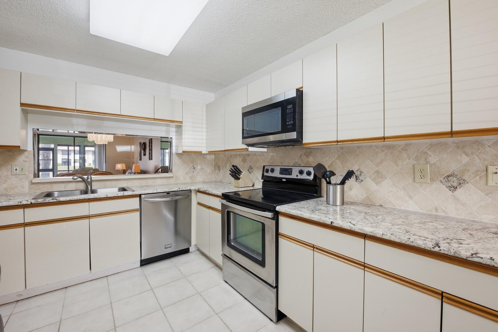 FAIRWAY CLUB CONDO - Residential