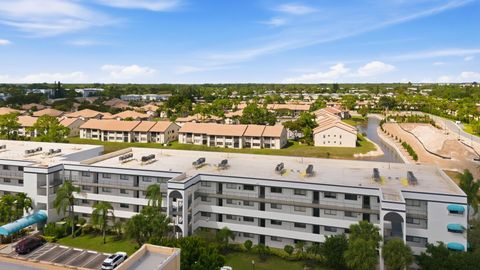 Tiny photo for 4725 Lucerne Lakes Blvd Boulevard E #110, Lake Worth, FL 33467 (MLS # B26001451)
