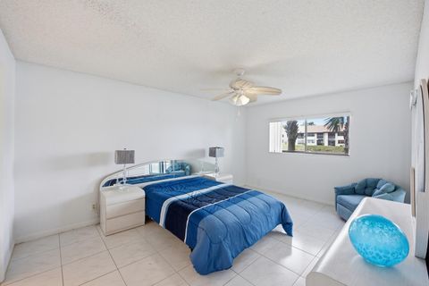 Tiny photo for 4725 Lucerne Lakes Blvd Boulevard E #110, Lake Worth, FL 33467 (MLS # B26001451)