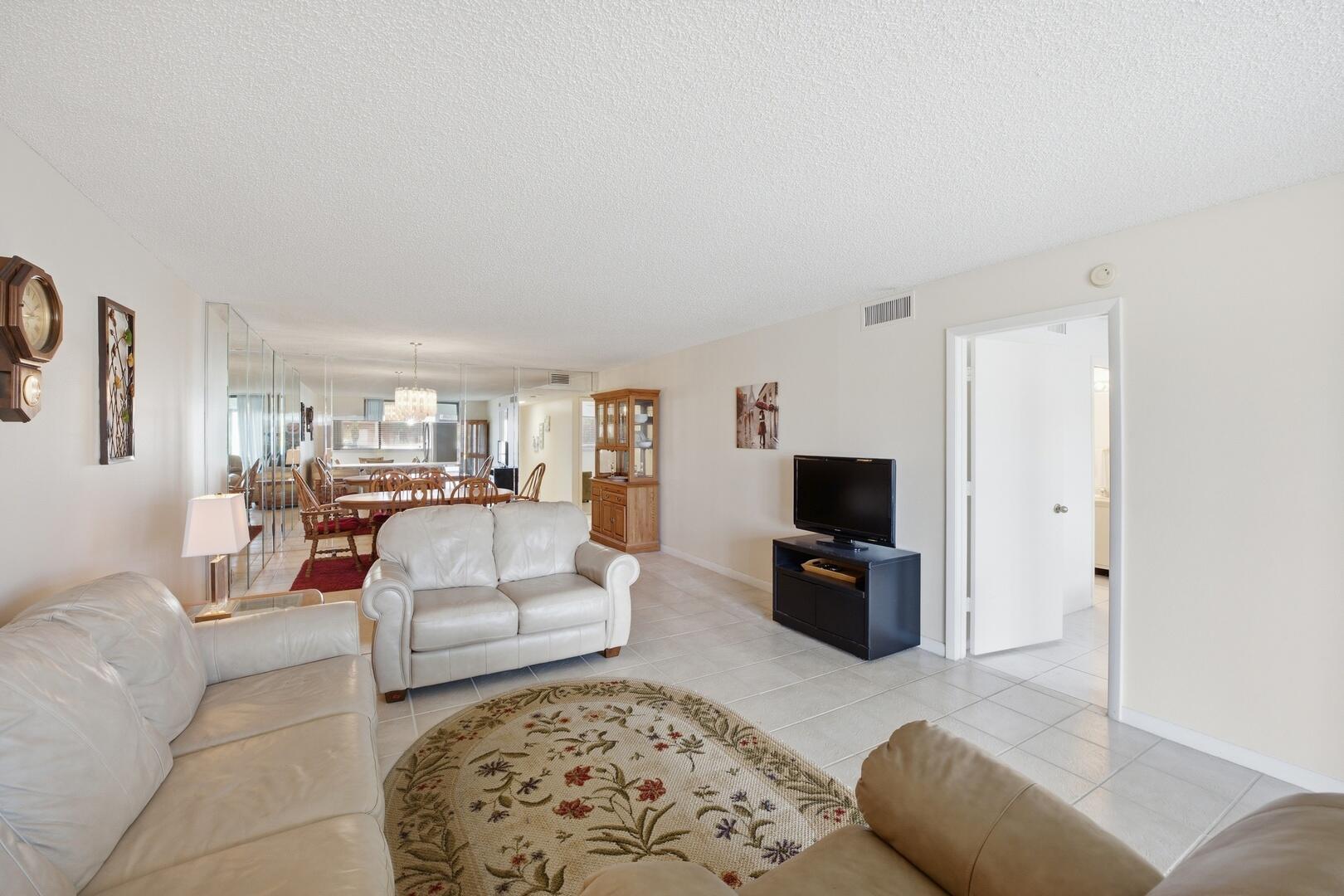 FAIRWAY CLUB CONDO - Residential