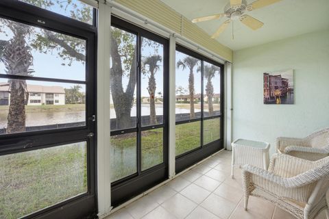 Tiny photo for 4725 Lucerne Lakes Blvd Boulevard E #110, Lake Worth, FL 33467 (MLS # B26001451)
