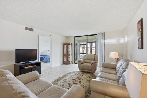 Tiny photo for 4725 Lucerne Lakes Blvd Boulevard E #110, Lake Worth, FL 33467 (MLS # B26001451)