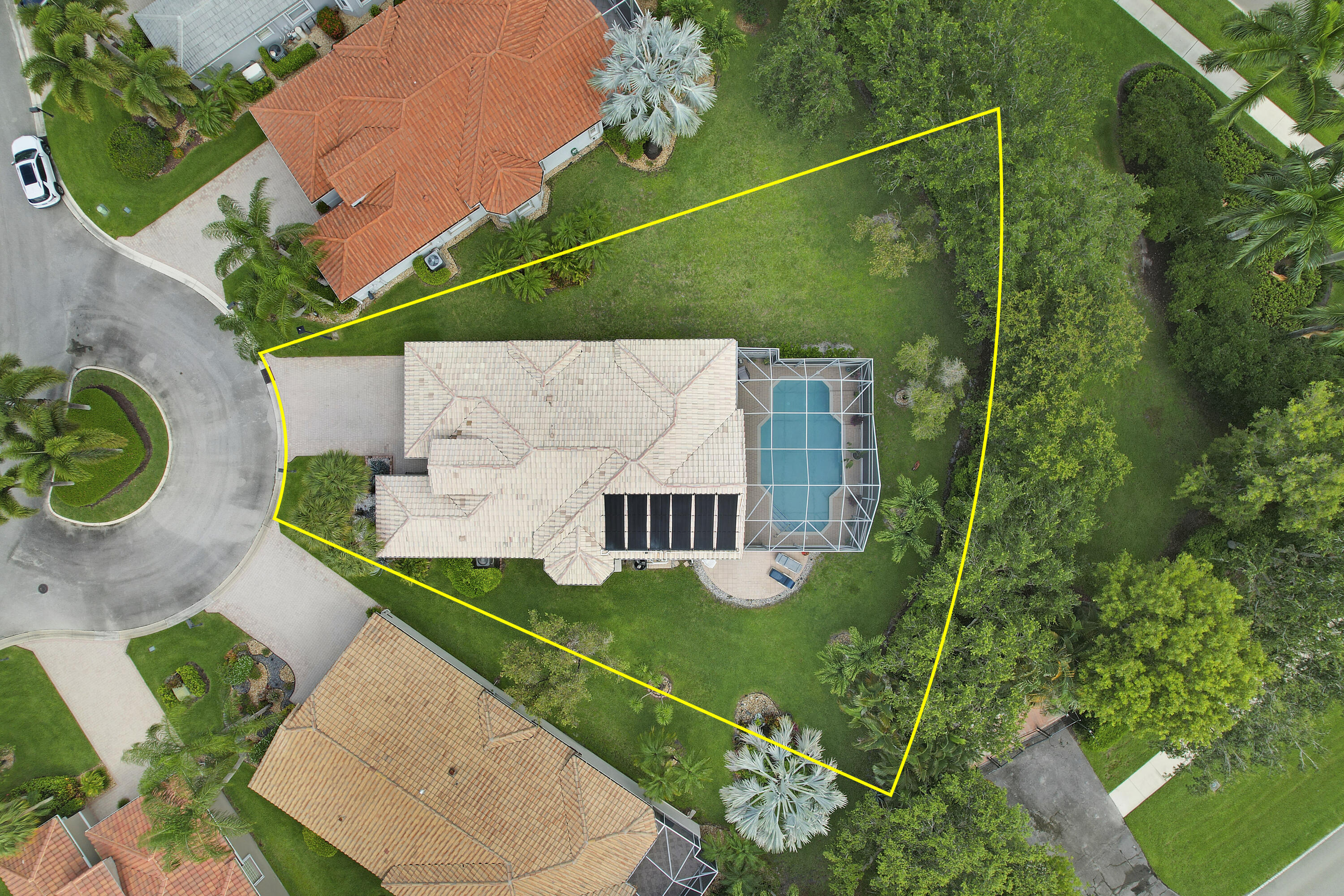 Properties 6584 Pavone Street