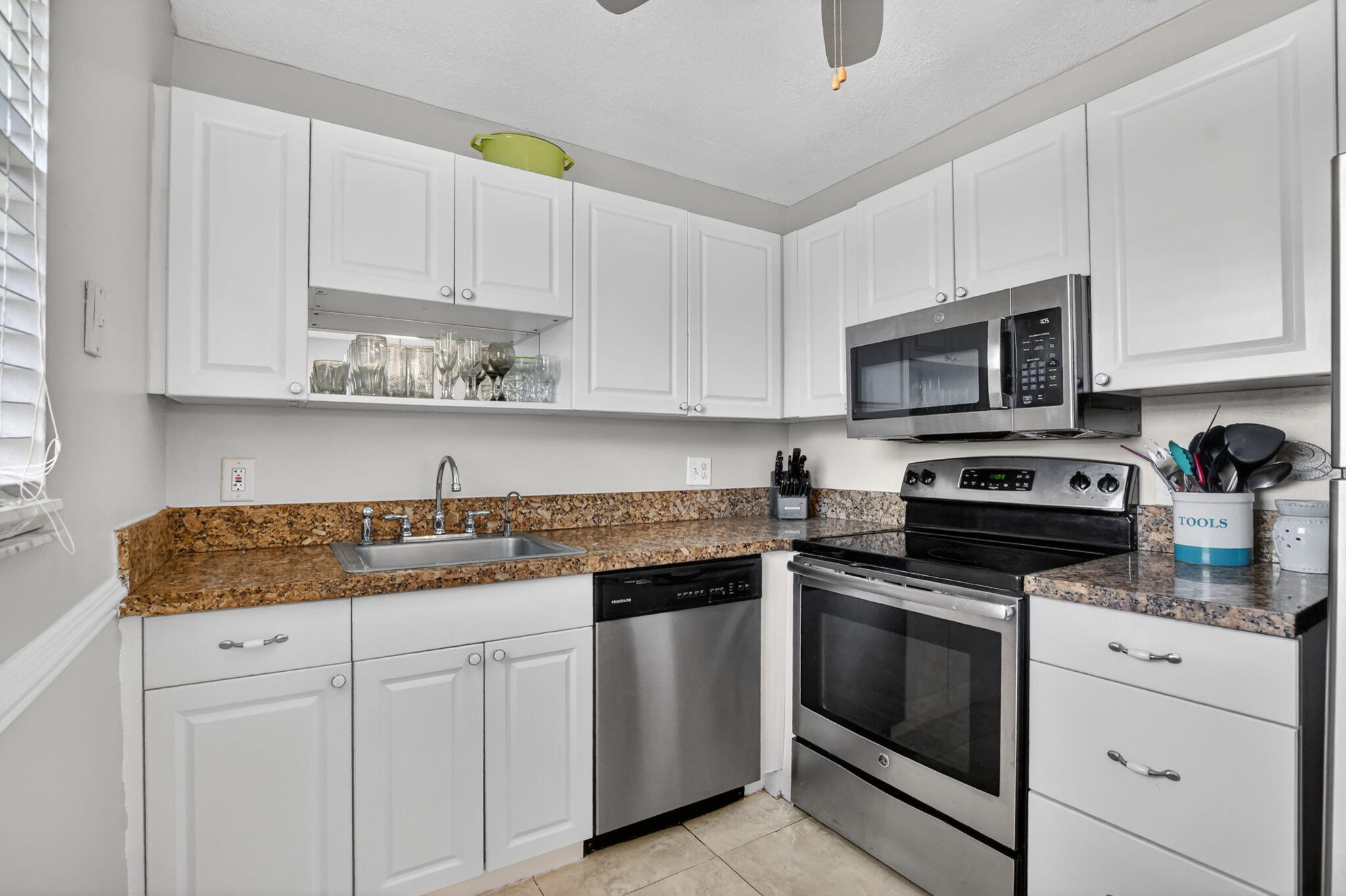 KINGS POINT MONACO CONDOS - Residential