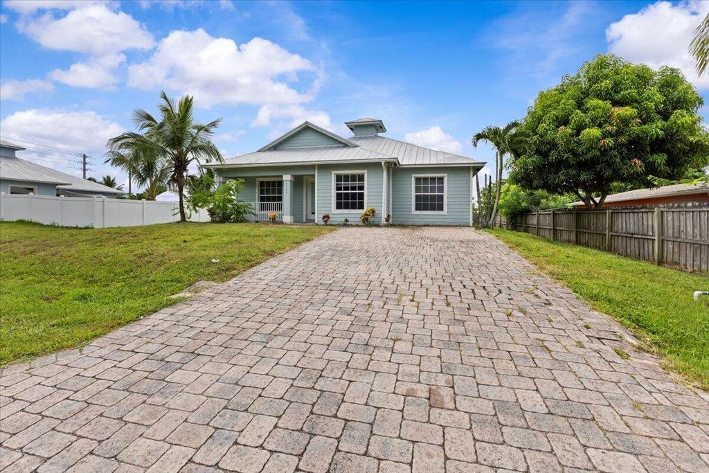 Photo of 3164 SE Orange Tree Place, Stuart, FL 34997 (MLS # R11114435)