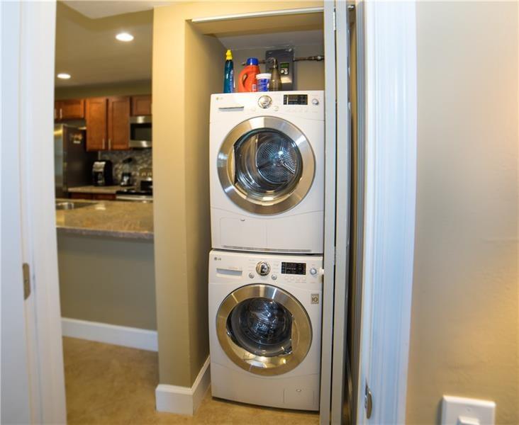 Embarcadero Condo - Residential Lease