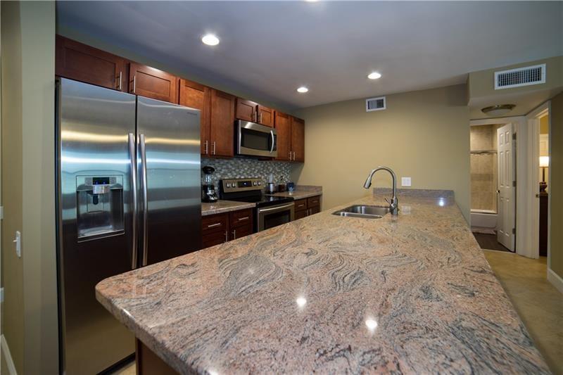 Embarcadero Condo - Residential Lease