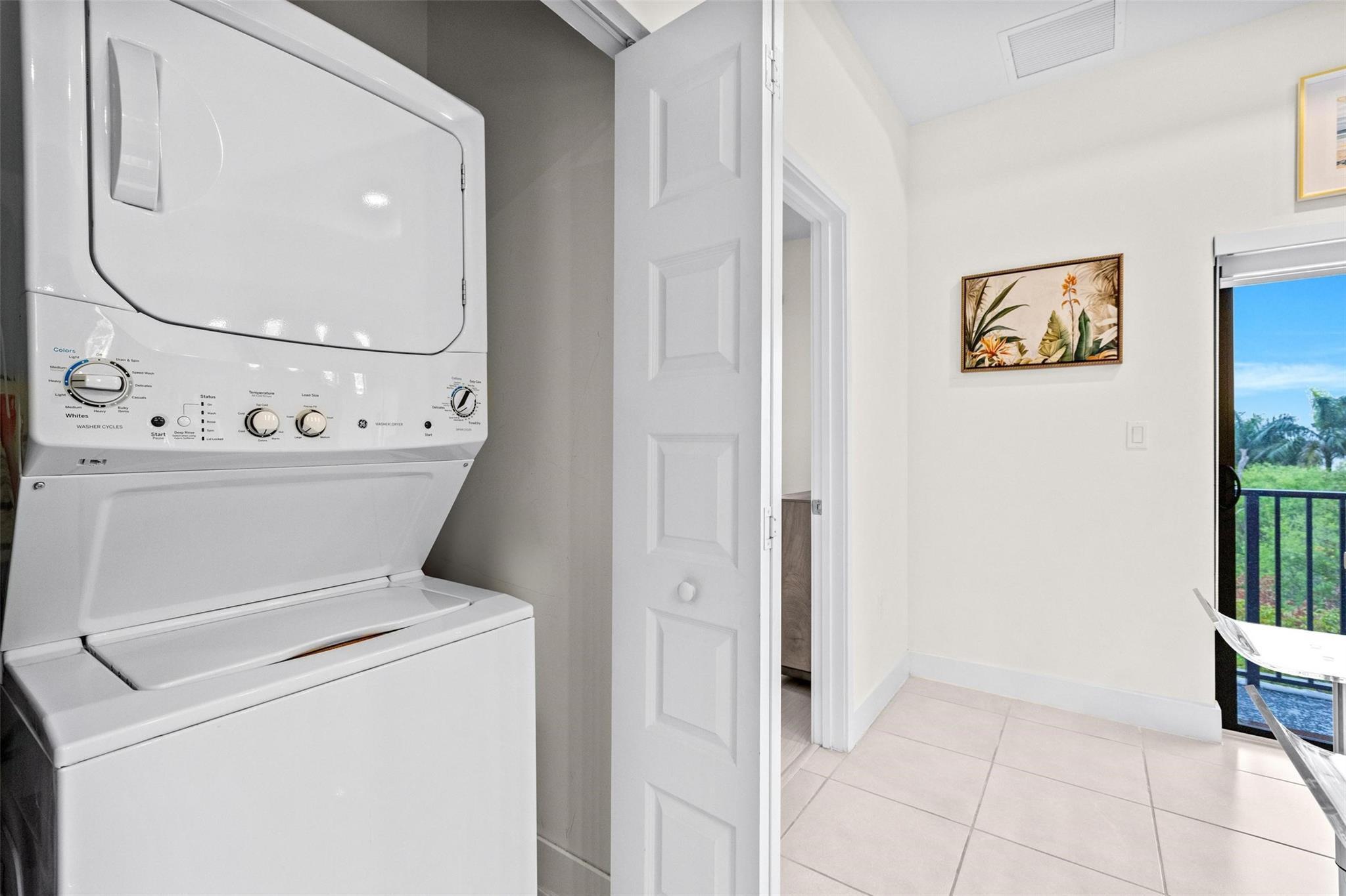 APEX AT PARK CENTRAL CONDO NO 4 - Residential Lease