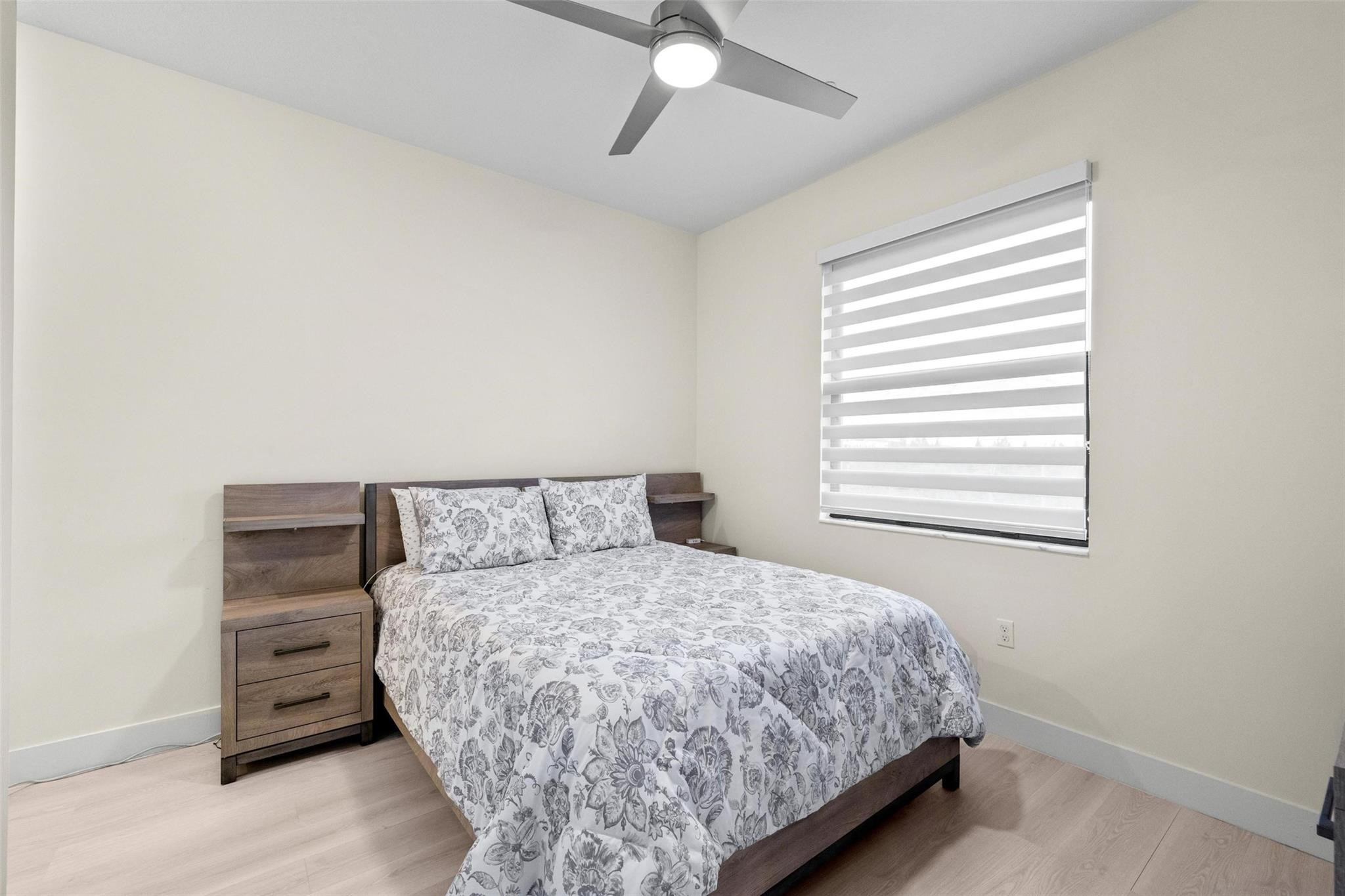 APEX AT PARK CENTRAL CONDO NO 4 - Residential Lease