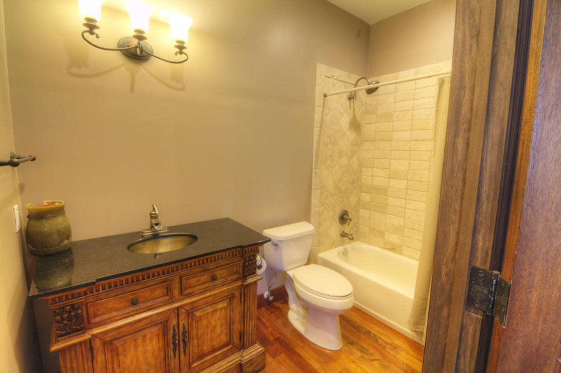 CAPTAINS KEY - Residential