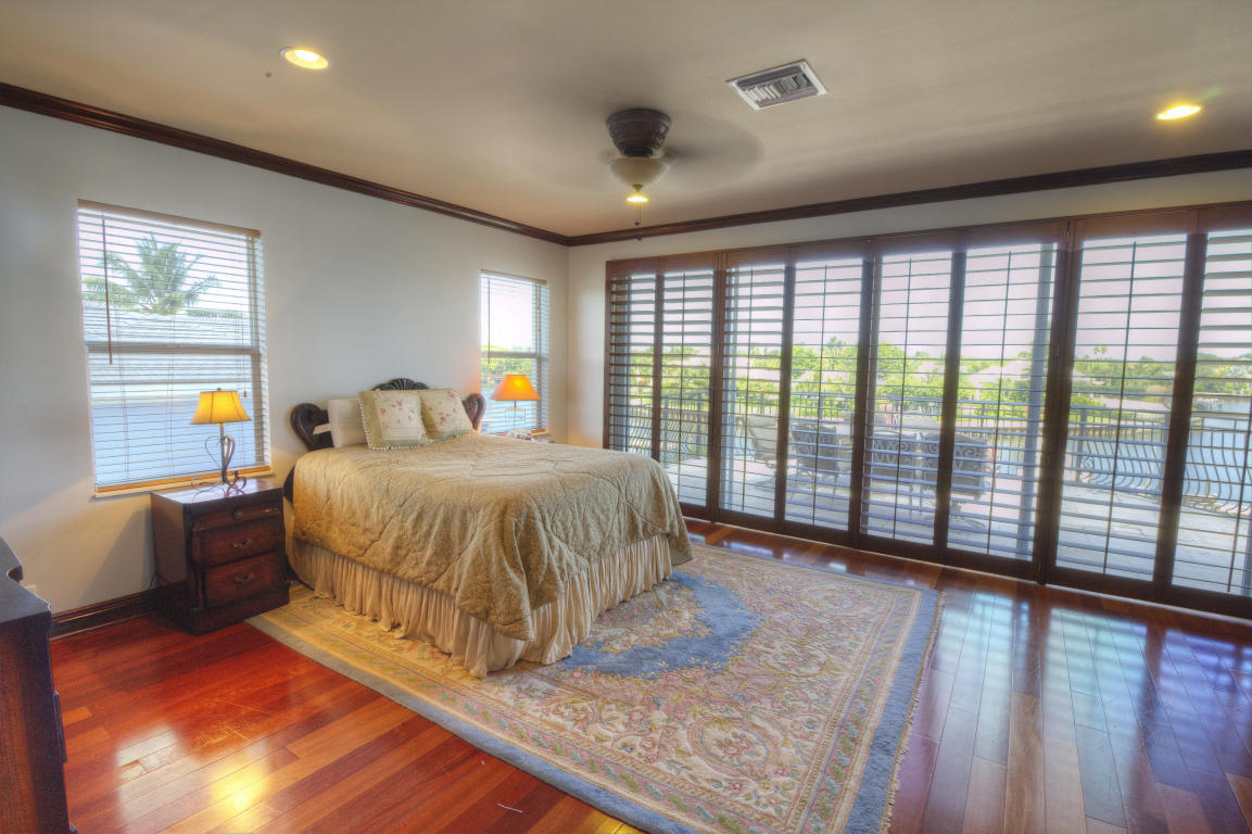 CAPTAINS KEY - Residential