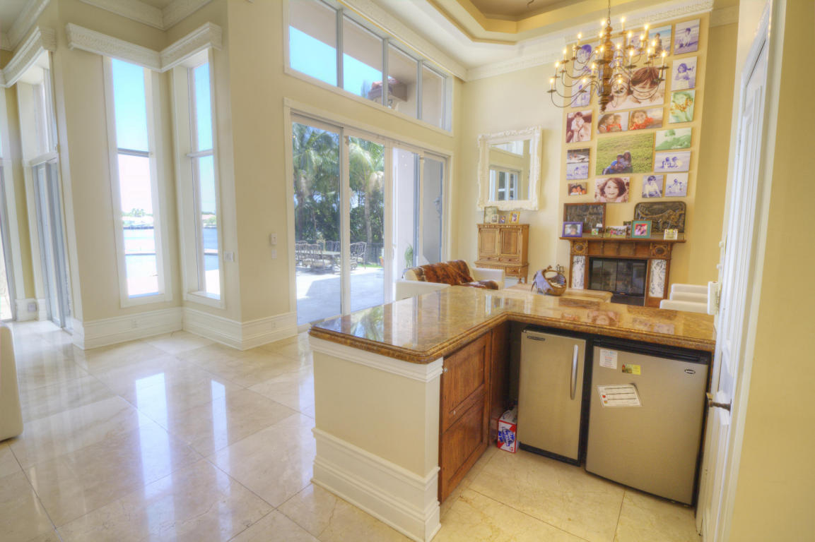 CAPTAINS KEY - Residential