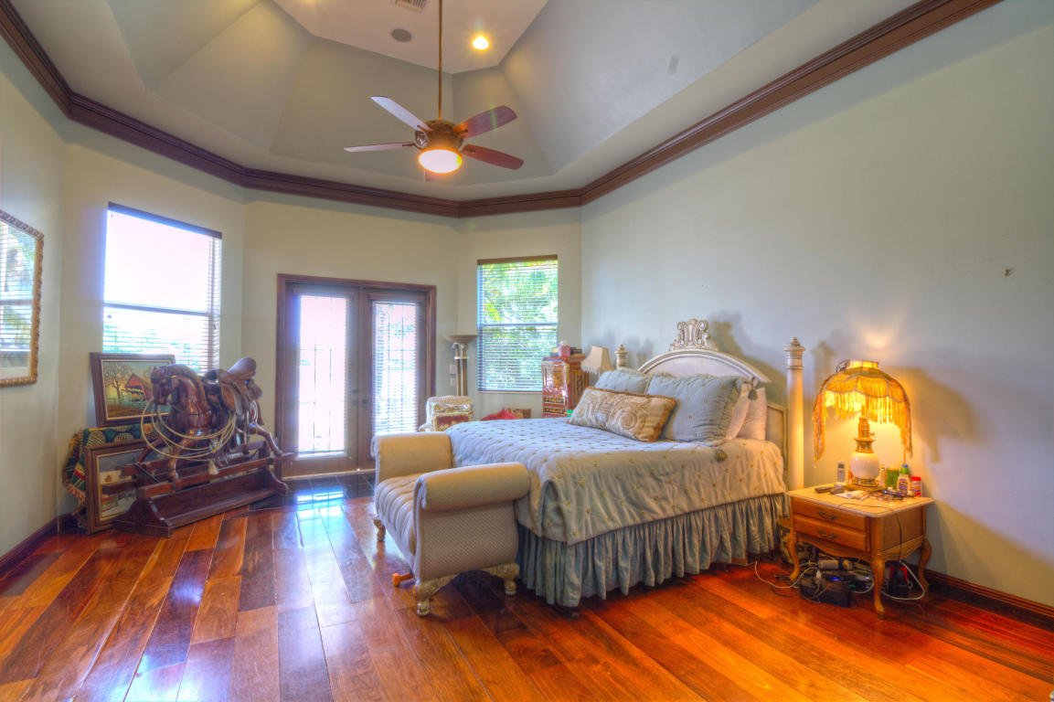 CAPTAINS KEY - Residential