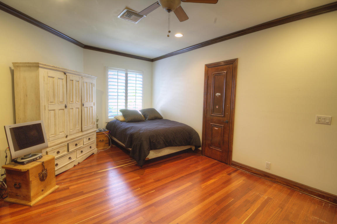 CAPTAINS KEY - Residential