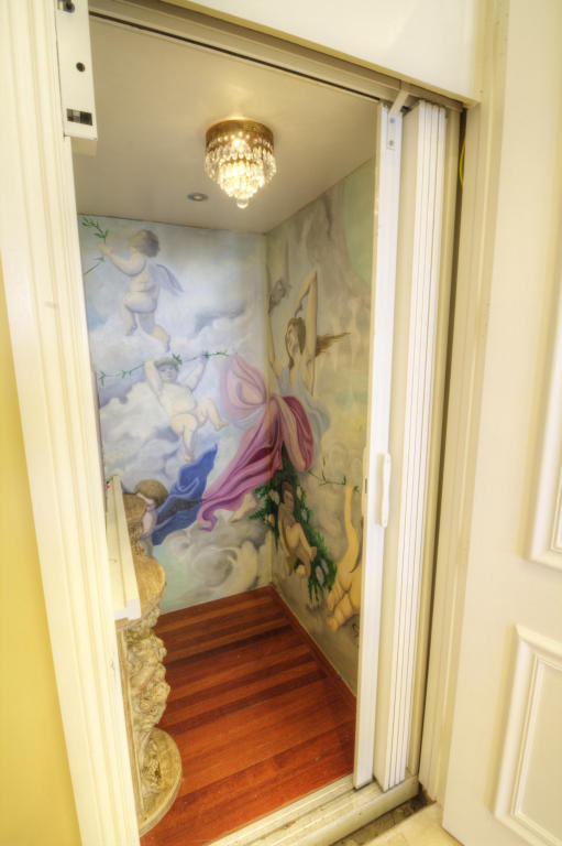 CAPTAINS KEY - Residential